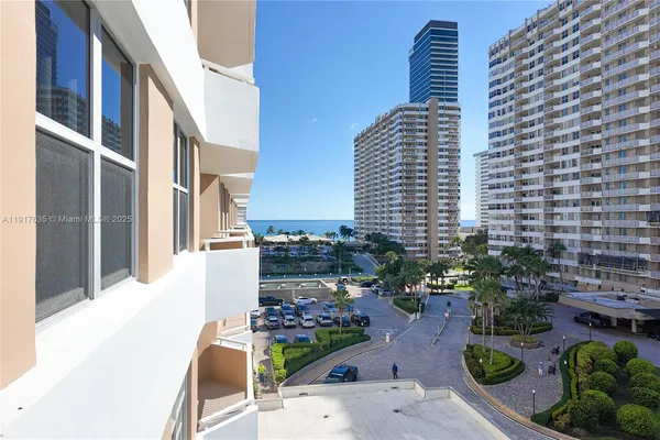 $2,250 | 1965 South Ocean Drive, Unit 6M, Hallandale Beach, FL 33009