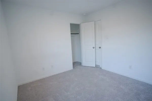 $2,000 | 3210 Spanish Oak Lane, Rosenberg, TX 77471