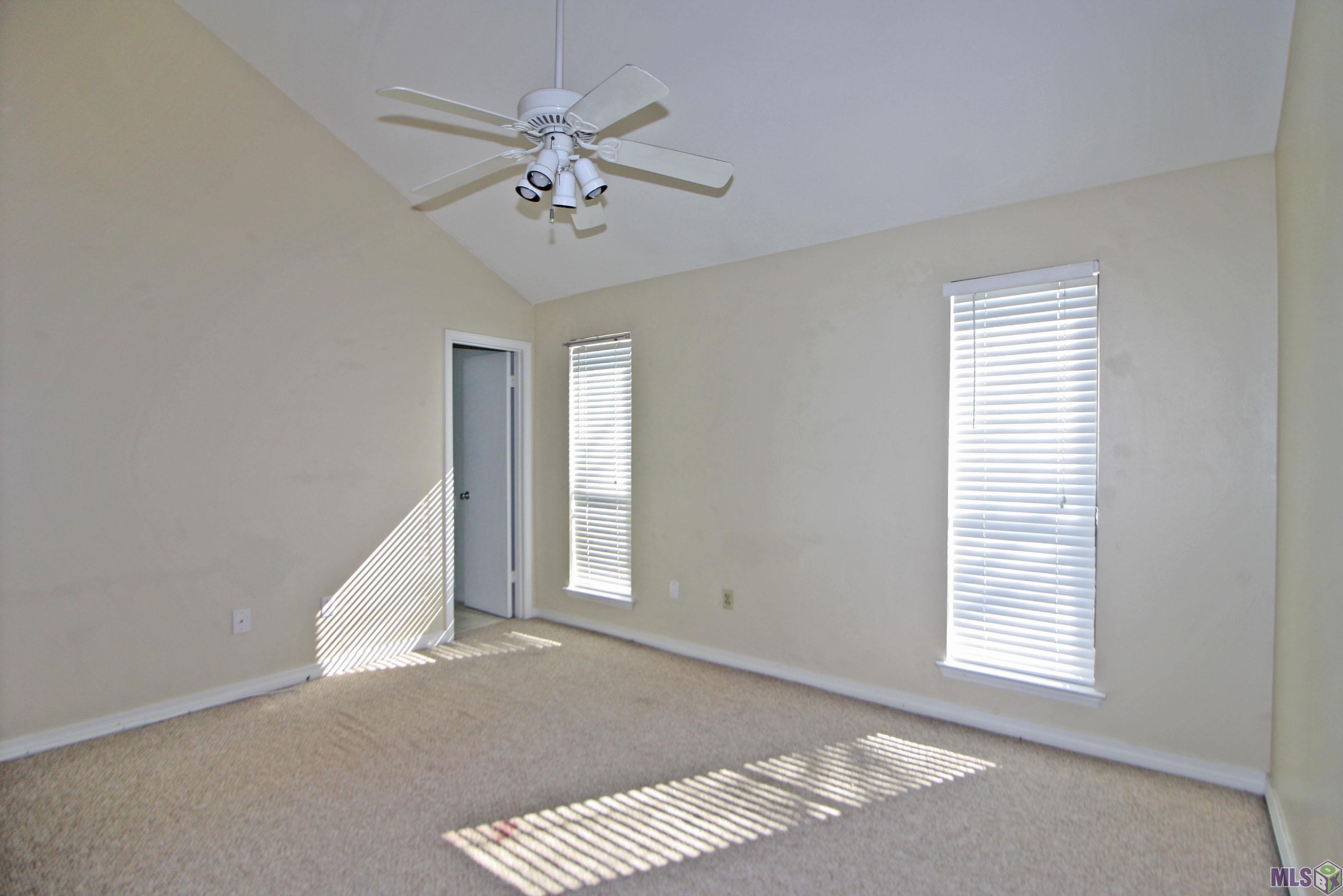 8748 Jefferson Highway Baton Rouge, LA 70809 - Photo 5 of 9