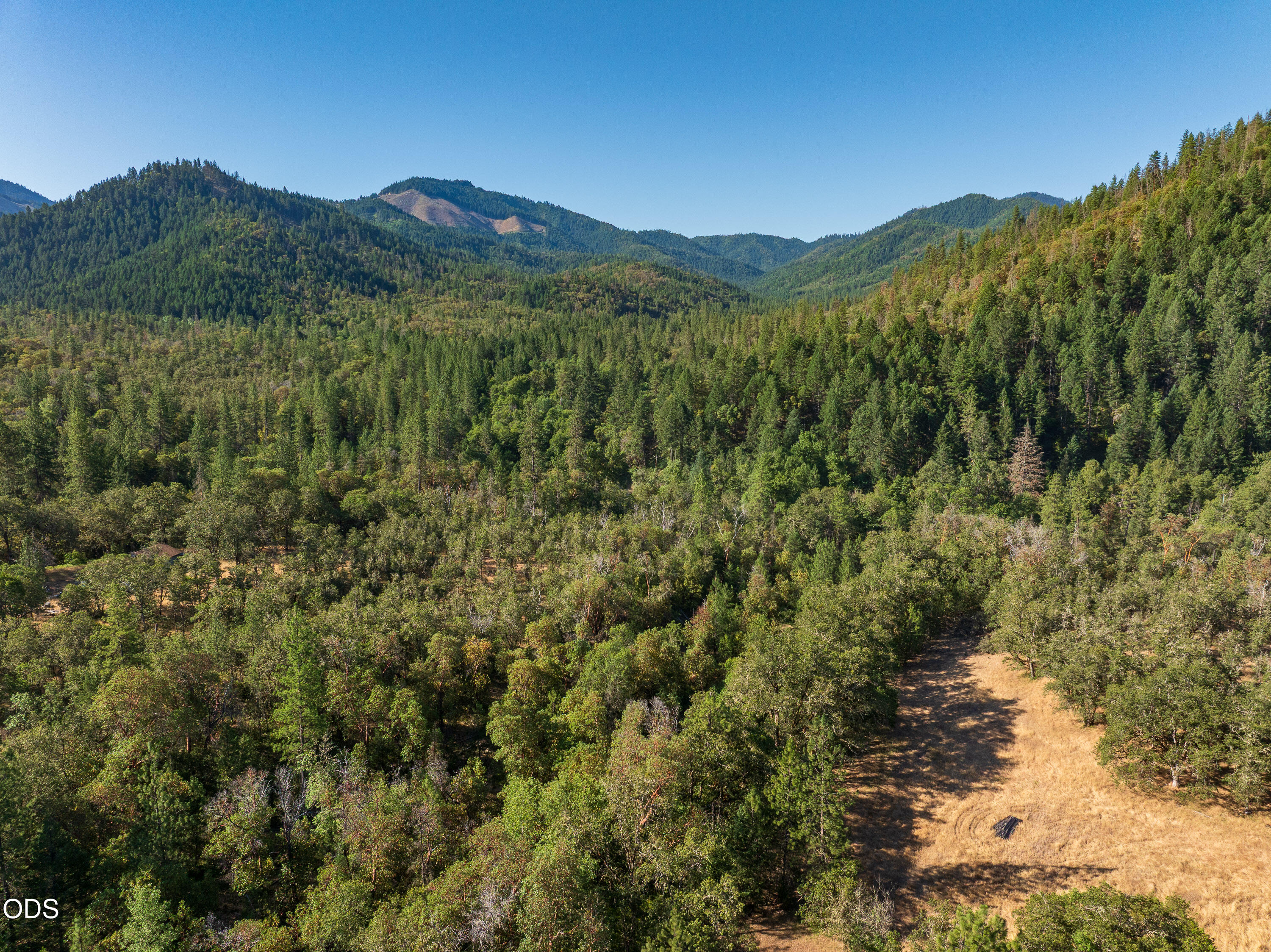 2659 Foots Creek Road Gold Hill, OR 97525 - Photo 18 of 43