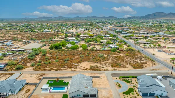 $1,200,000 | 637 West Tanya Road, Unit A B C D, Phoenix, AZ 85086