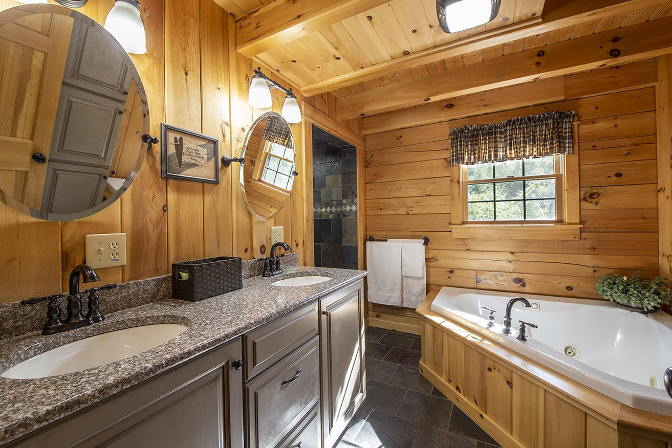187 Razorville Road Washington, ME 04574 - Photo 20 of 38 En-Suite Master Bath