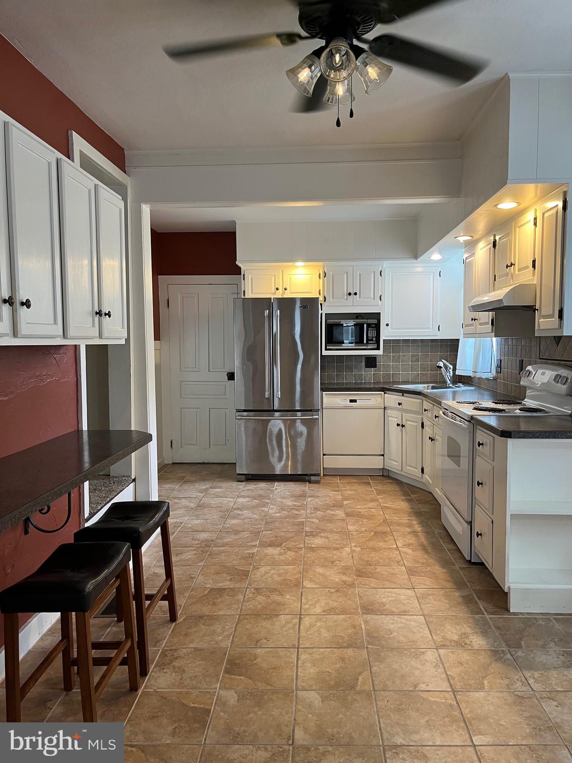 537 Main Street Denver, PA 17517 - Photo 5 of 20 Gallery Image 5