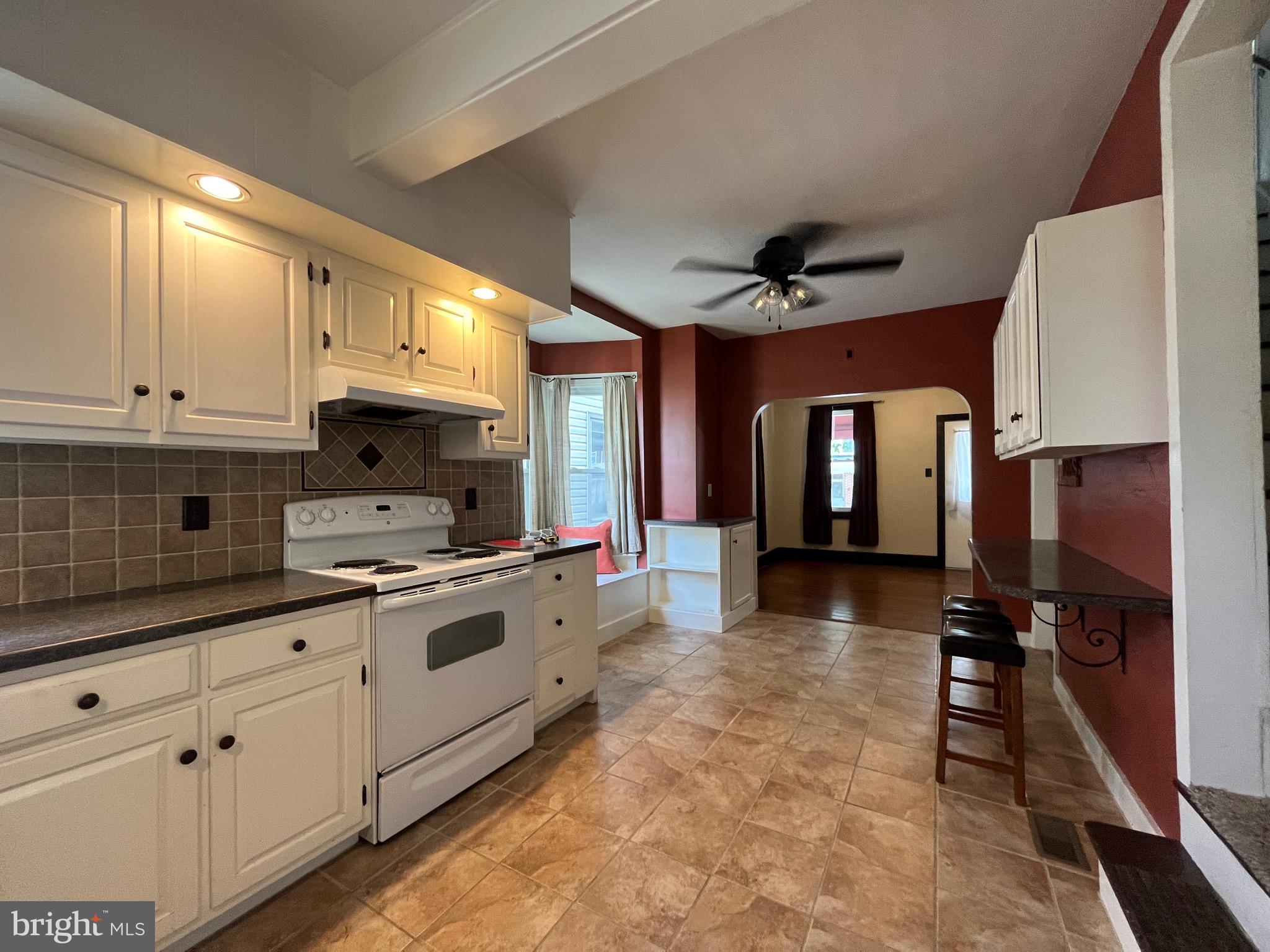 537 Main Street Denver, PA 17517 - Photo 6 of 20 Gallery Image 6