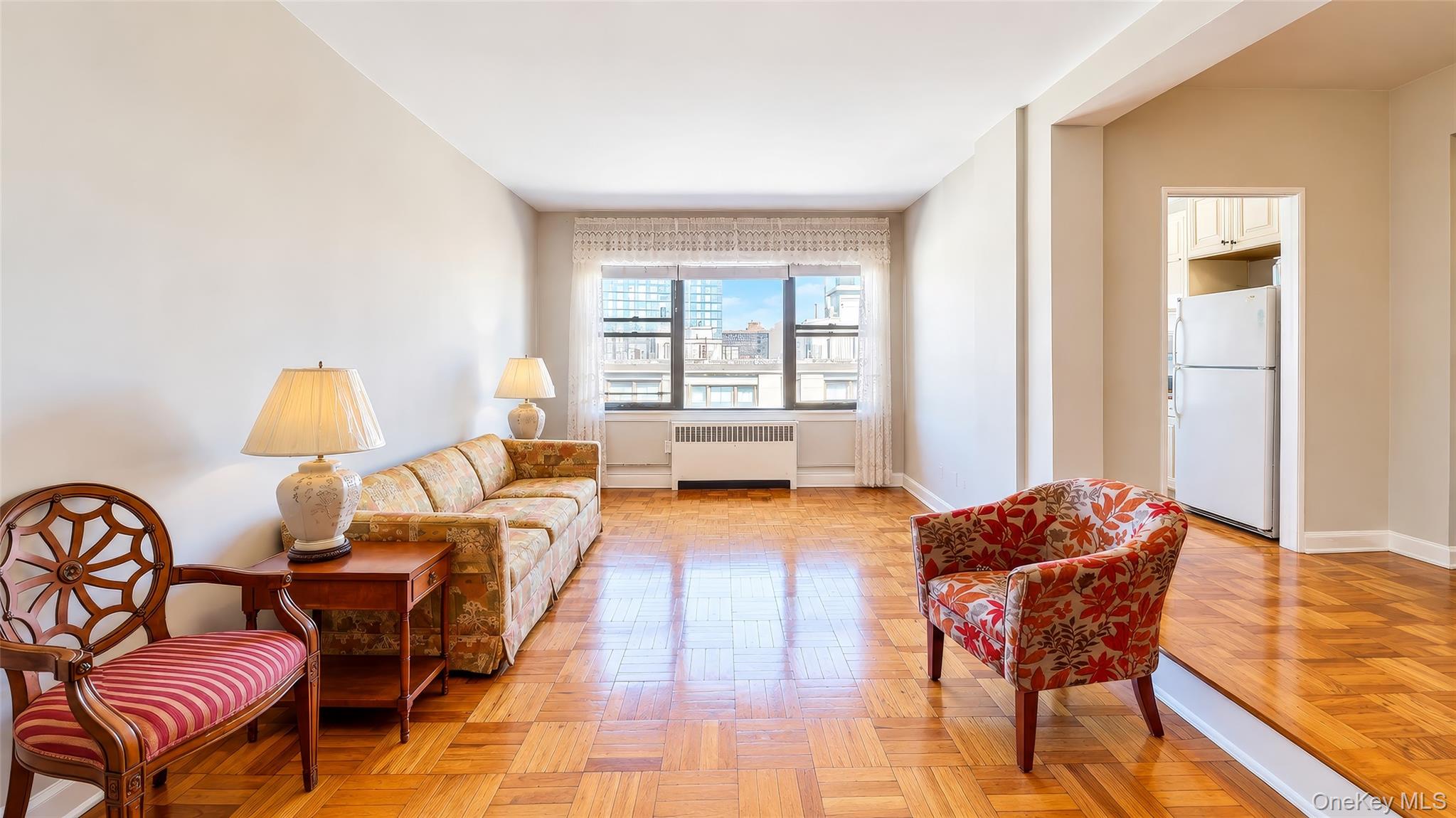 98-25 64th Road, Unit 8C Queens, NY 11374 - Photo 6 of 23 Gallery Image 6