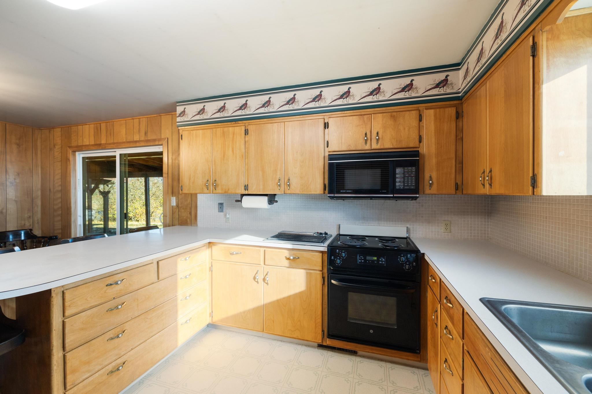 19116 North Sands Road Colbert, WA 99005 - Photo 14 of 46
