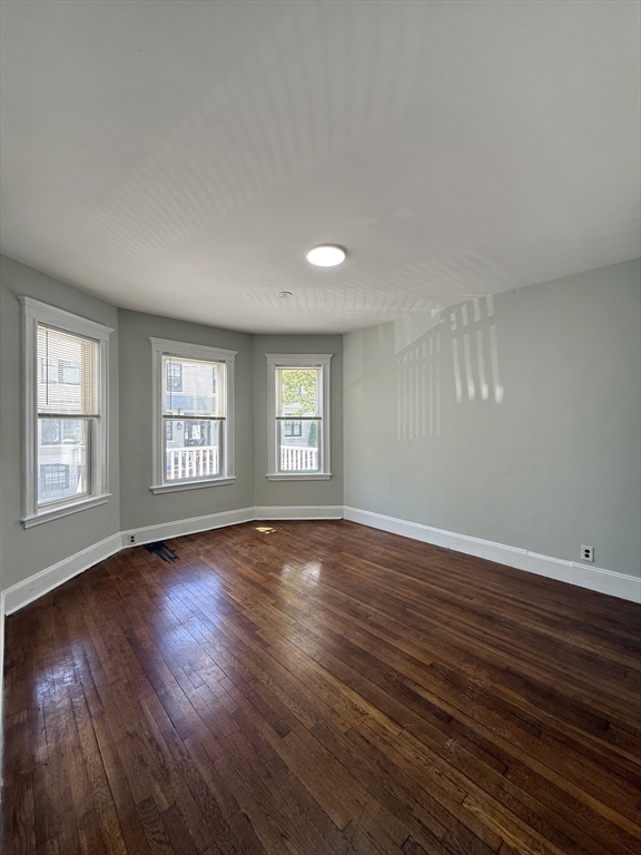 7 Harvard Terrace, Unit 2 Boston, MA 02134 - Photo 5 of 15
