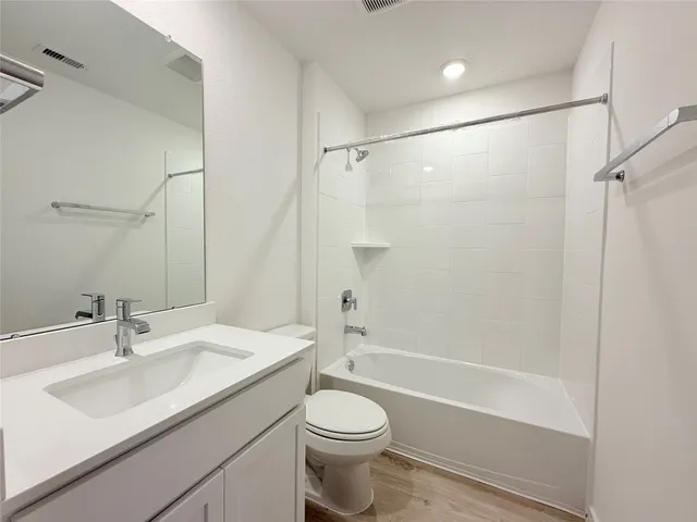 $2,250 | 30714 Wicklow Gdns Drive, Fulshear, TX 77494