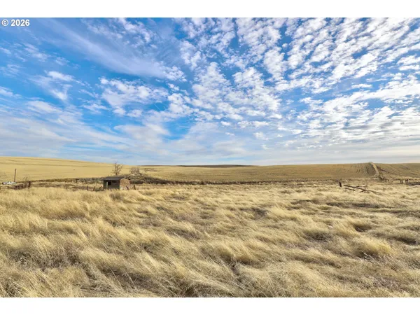 $119,000 | 62722 Hart Road, Moro, OR 97039