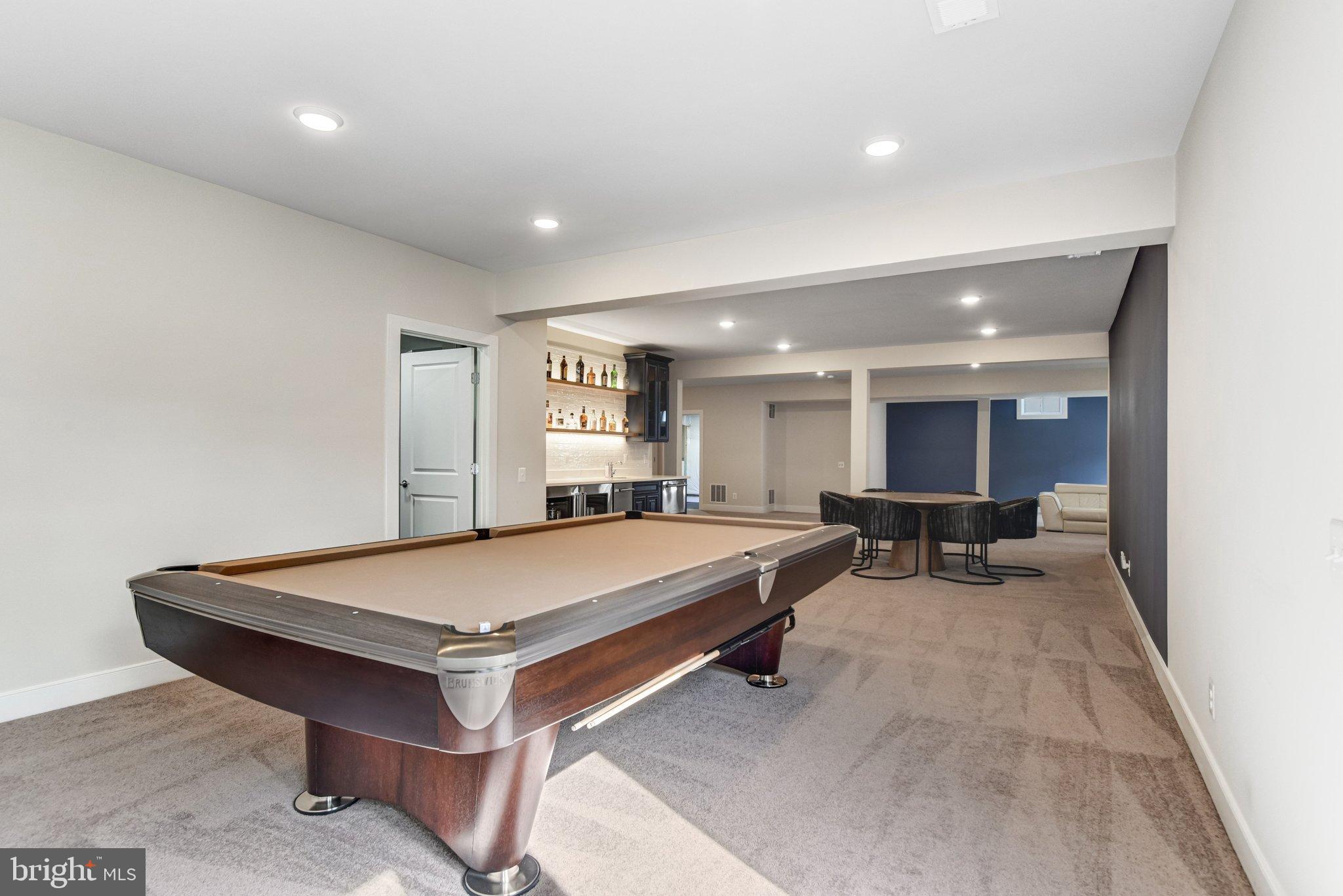 43199 Dogan Rdg Place Centreville, VA 20120 - Photo 61 of 86 Spacious game room for endless entertainment.