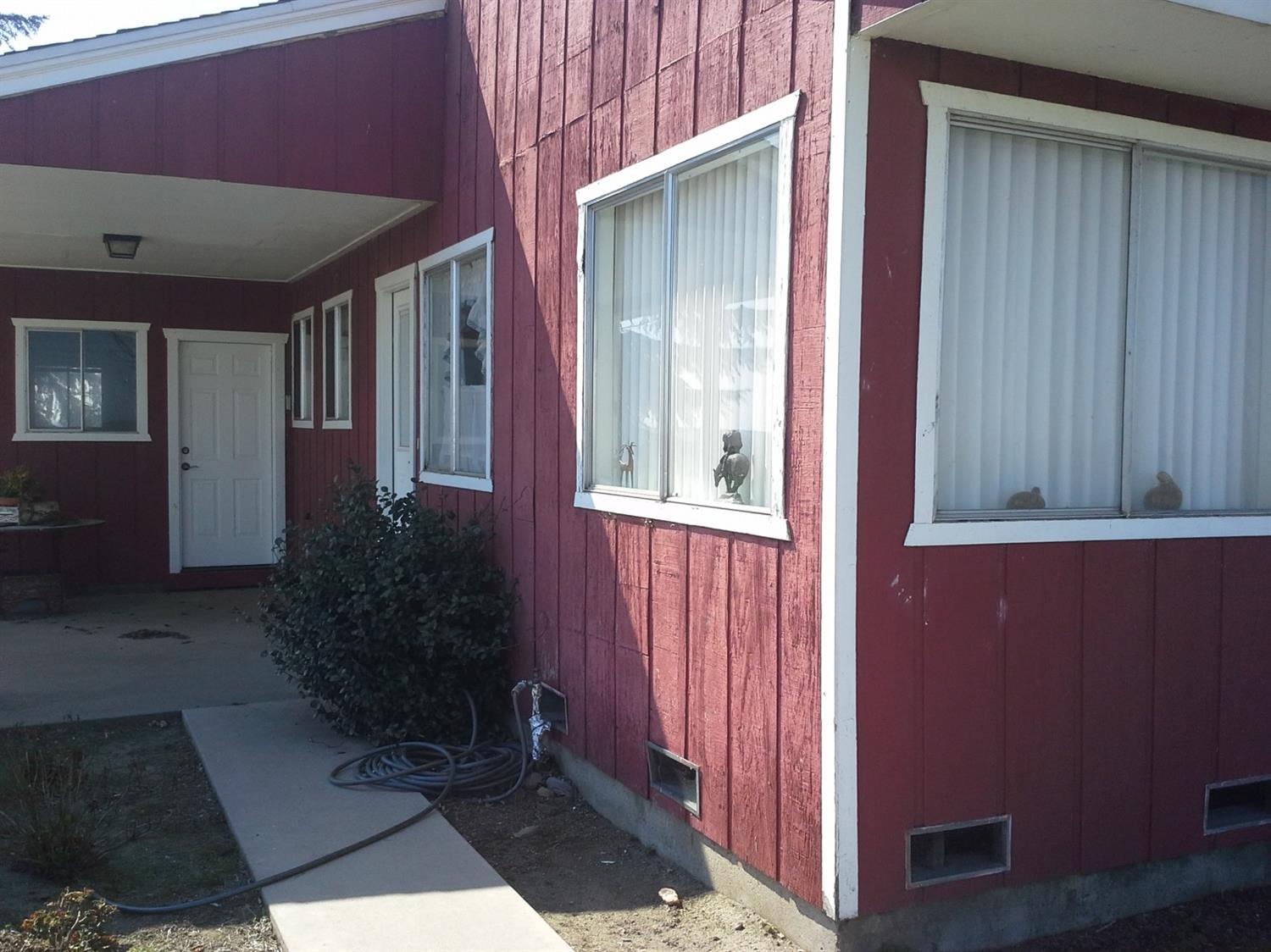 29939 Highway 4 Farmington, CA 95230 - Photo 15 of 25 a view of a house with backyard and porch