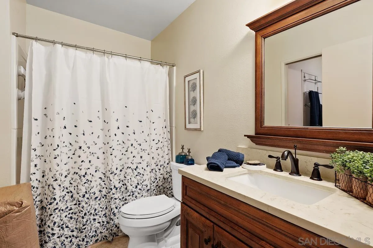 820 Encinitas Boulevard, Unit 204 Encinitas, CA 92024 - Photo 13 of 20 Gallery Image 13