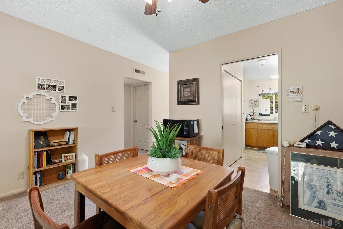820 Encinitas Boulevard, Unit 204 Encinitas, CA 92024 - Photo 18 of 20 Gallery Image 18