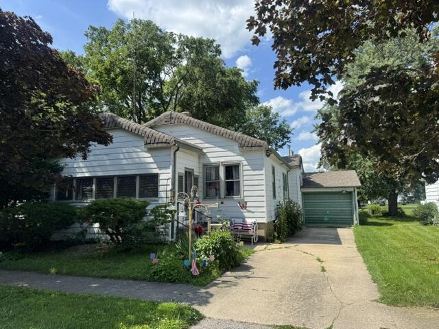 210 West State Street Morocco, IN 47963 - Photo 1 of 13 640x480