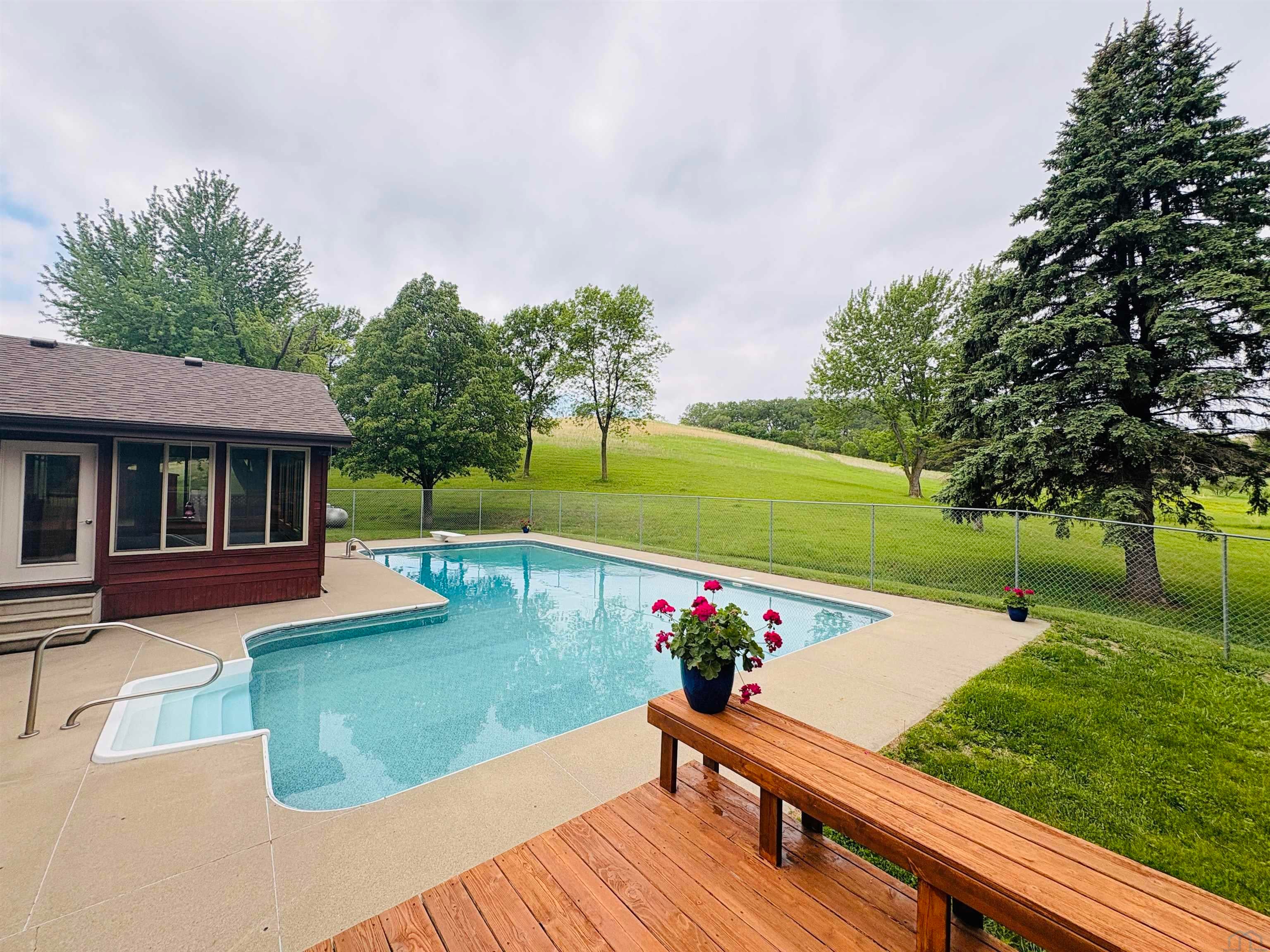 31847 West Loop Road Sioux City, IA 51108 - Photo 35 of 49 Gallery Image 35