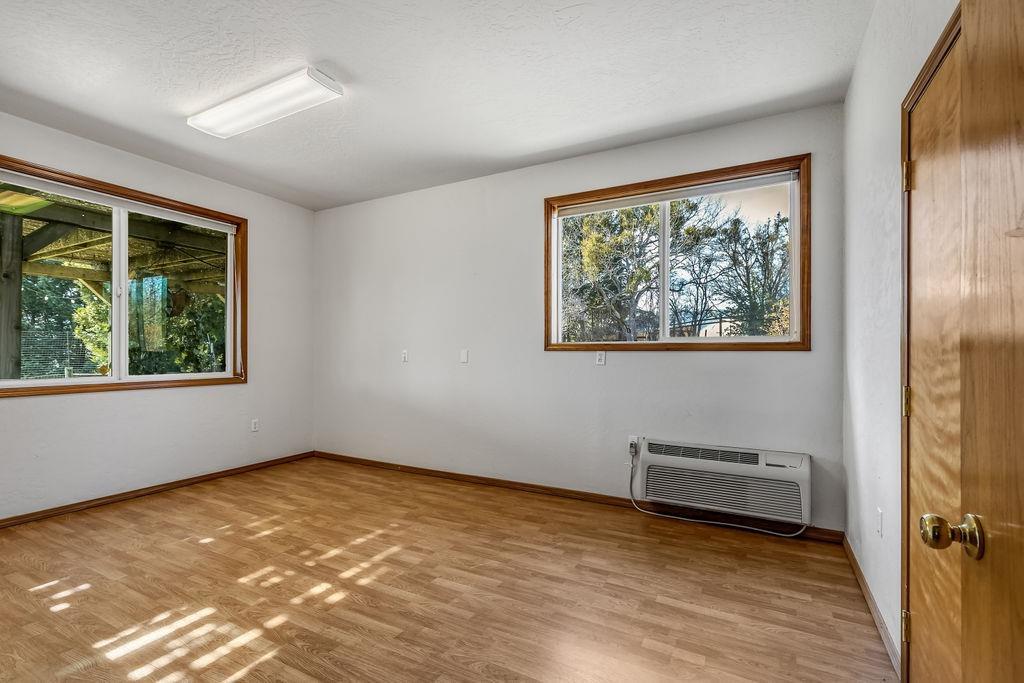 6601 Pioneer Road Medford, OR 97501 - Photo 30 of 35 Additional Photo
