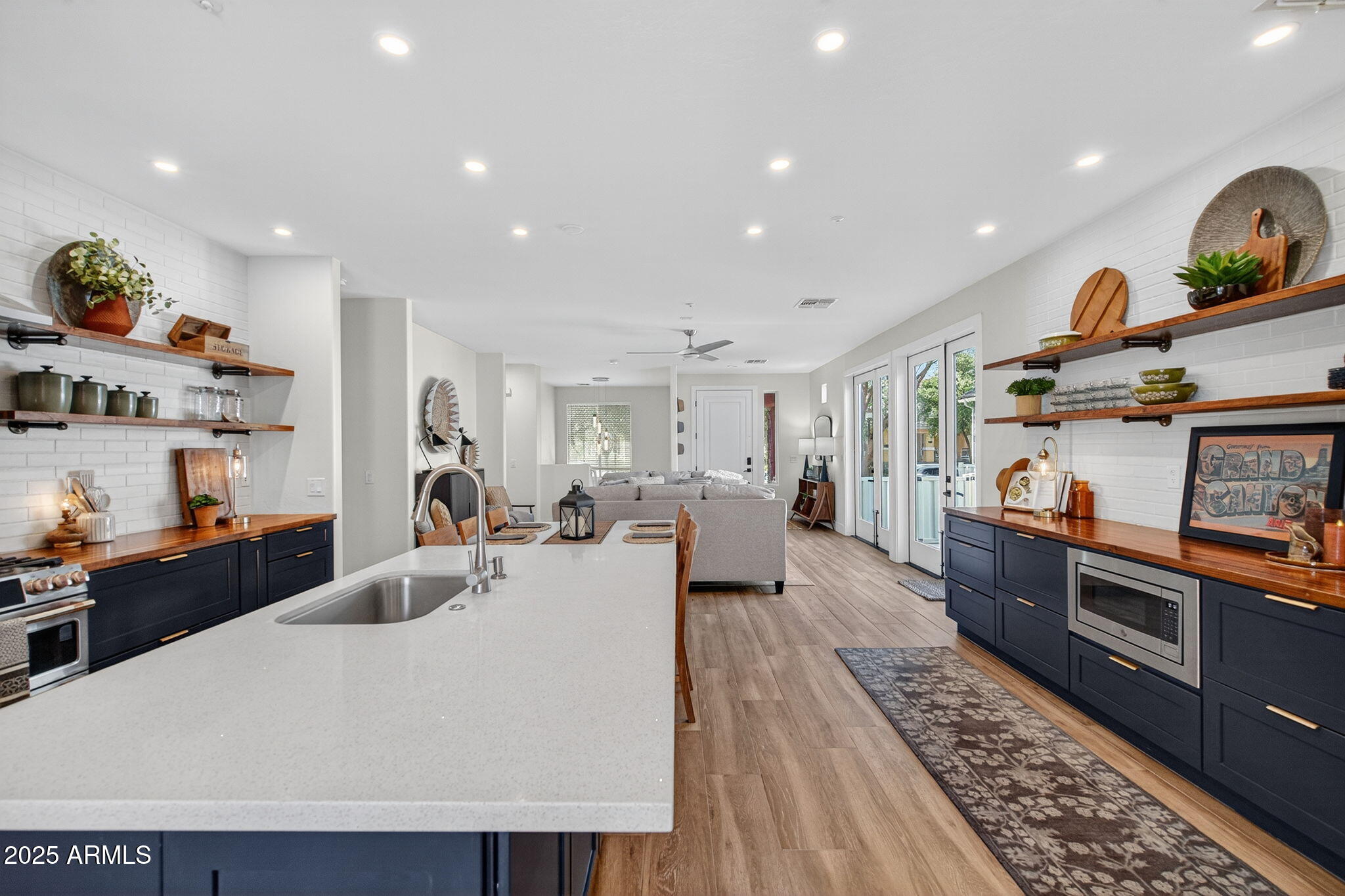 3059 East Agritopia Loop North Gilbert, AZ 85296 - Photo 18 of 85 Updated & Modern Kitchen