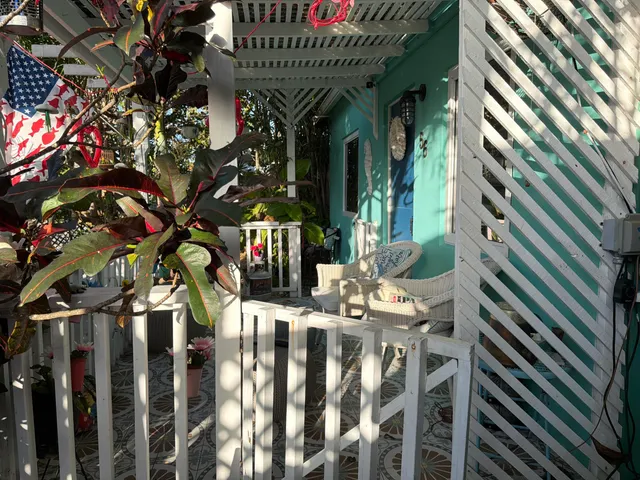 $689,000 | 56 Buttonwood Drive, Key Largo, FL 33037