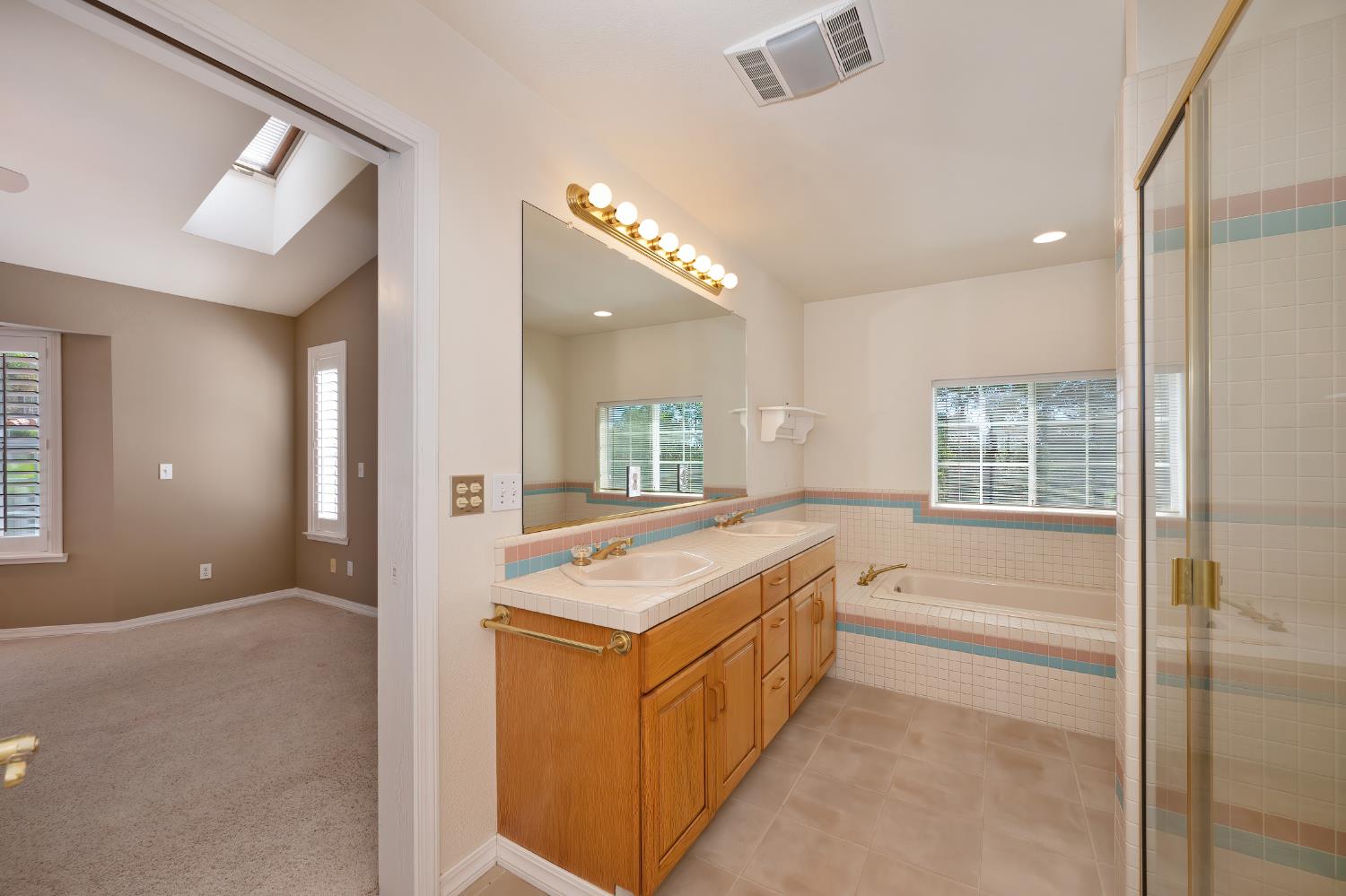 3730 Kimo Way Auburn, CA 95602 - Photo 35 of 75