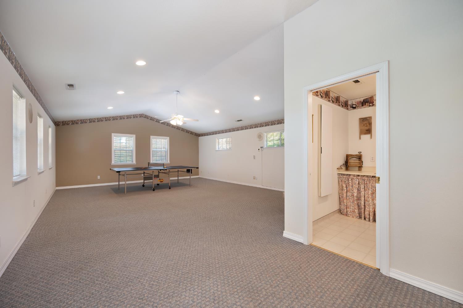 3730 Kimo Way Auburn, CA 95602 - Photo 40 of 75