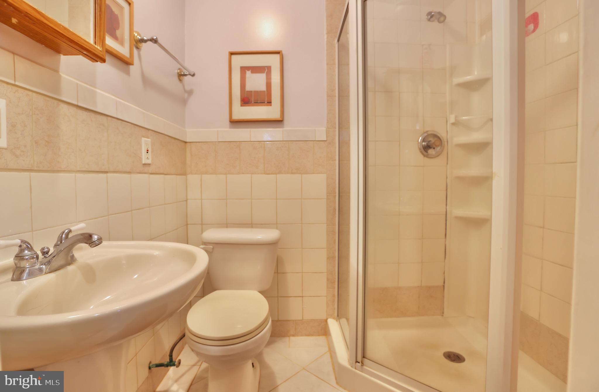 5616 Seminary Road Alexandria, VA 22311 - Photo 19 of 34