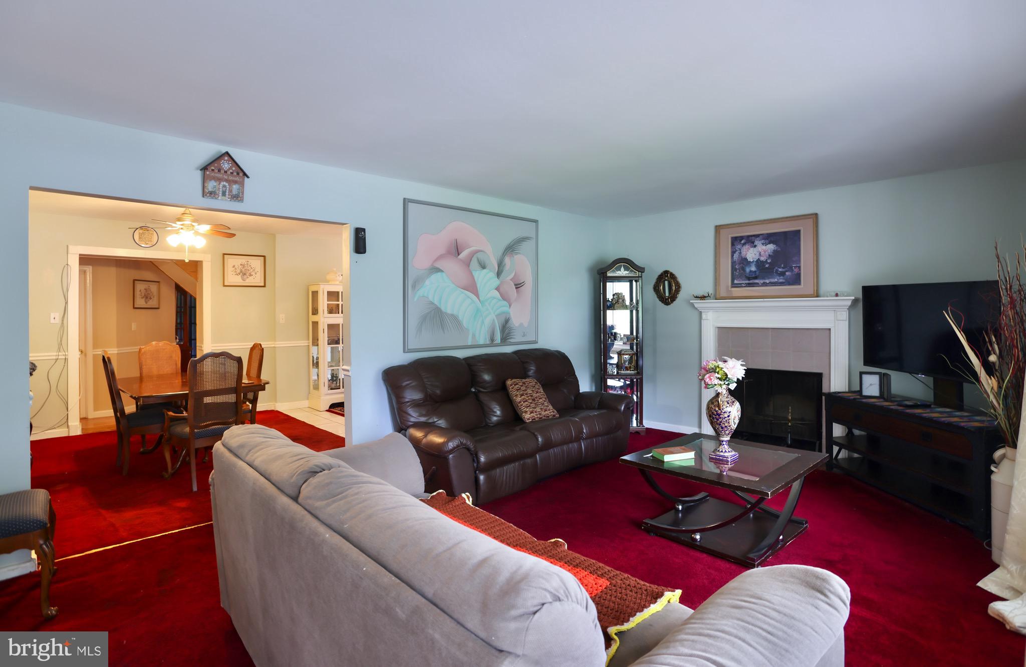 5616 Seminary Road Alexandria, VA 22311 - Photo 3 of 34