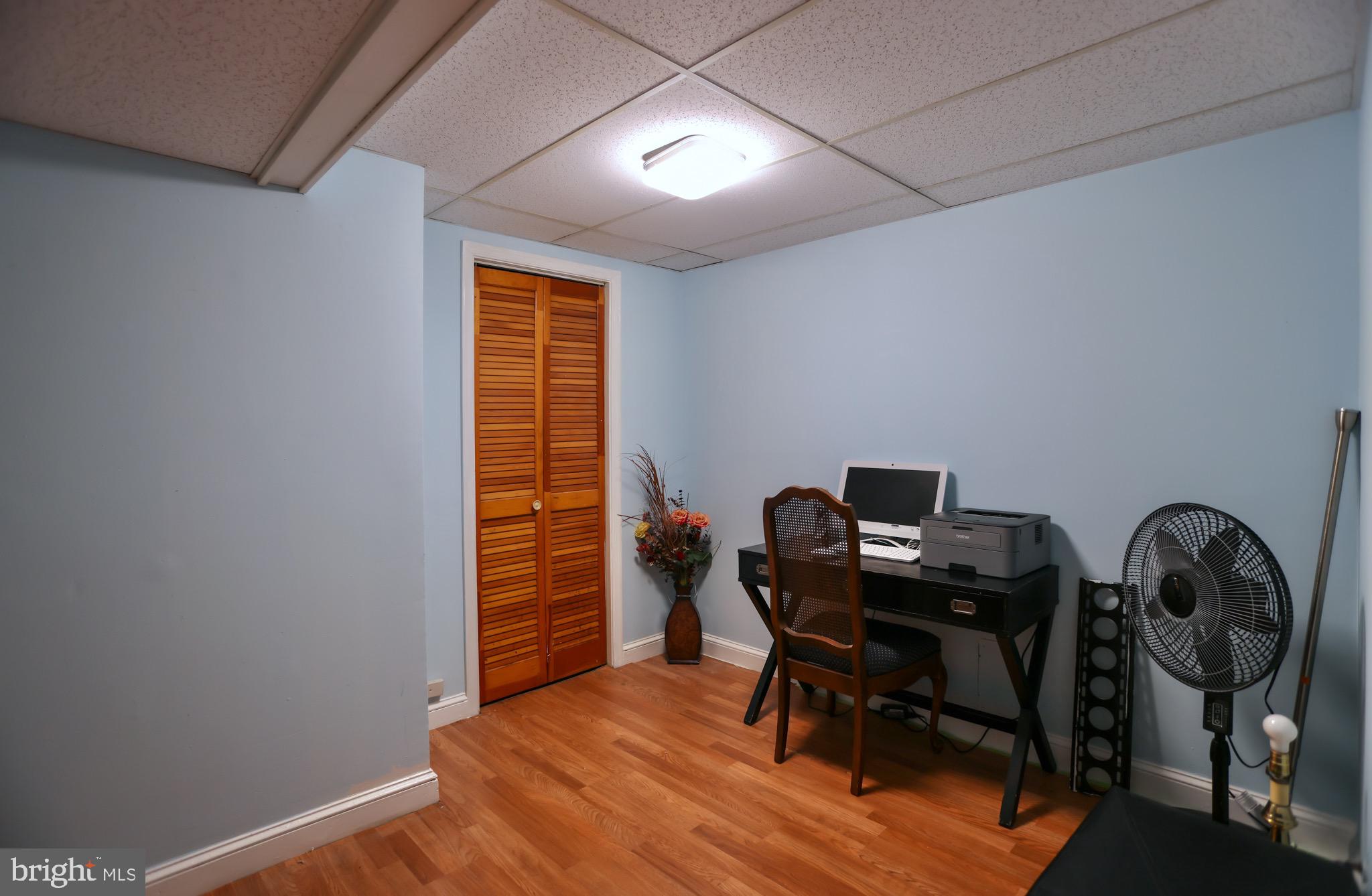 5616 Seminary Road Alexandria, VA 22311 - Photo 32 of 34