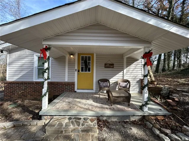 $329,500 | 3006 Scenic Drive, Gainesville, GA 30506