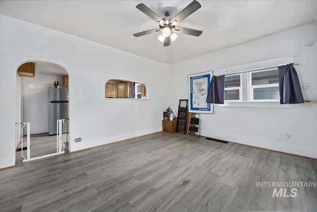 $240,000 | 320 B Avenue East, Jerome, ID 83338