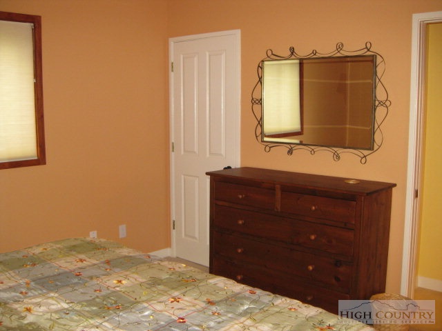 484 St Andrews Road Beech Mountain, NC 28604 - Photo 15 of 32 Gallery Image 15