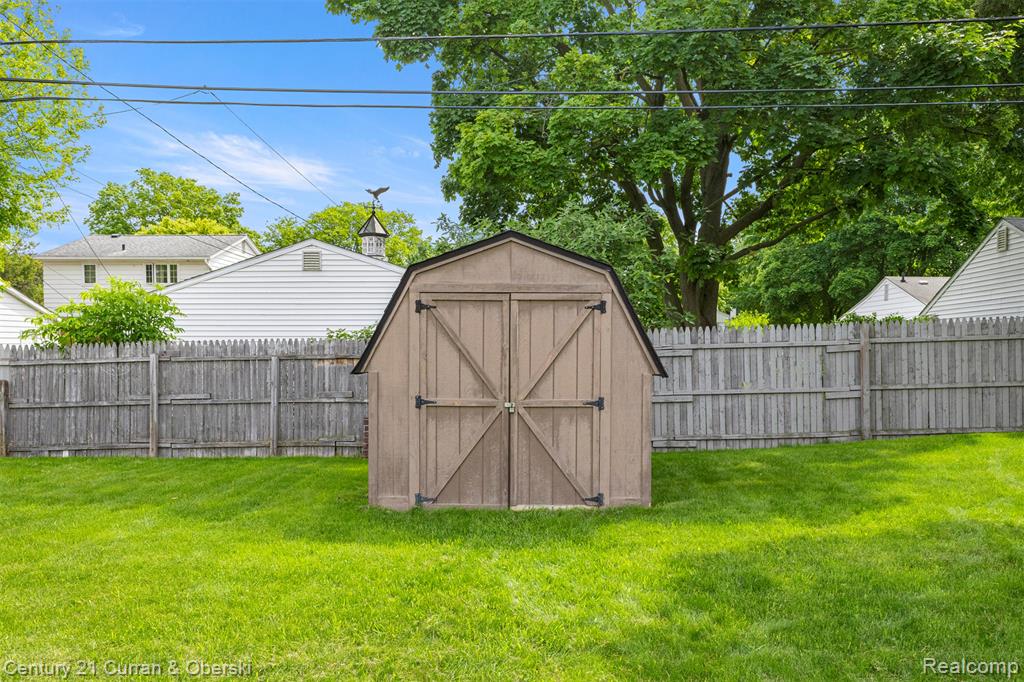 11706 Riverside Drive Plymouth, MI 48170 - Photo 33 of 33