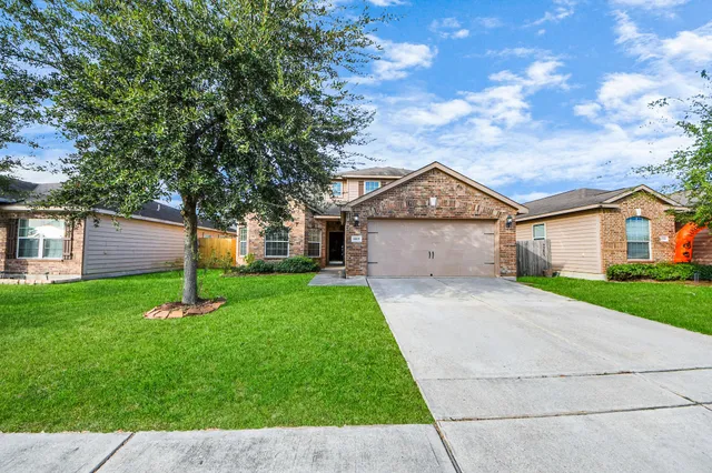 $2,300 | 6915 Primrose Road, Baytown, TX 77521
