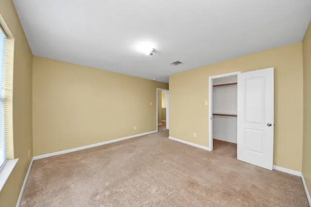 $2,300 | 6915 Primrose Road, Baytown, TX 77521