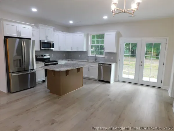 $279,000 | 605 5th Street, Bladenboro, NC 28320