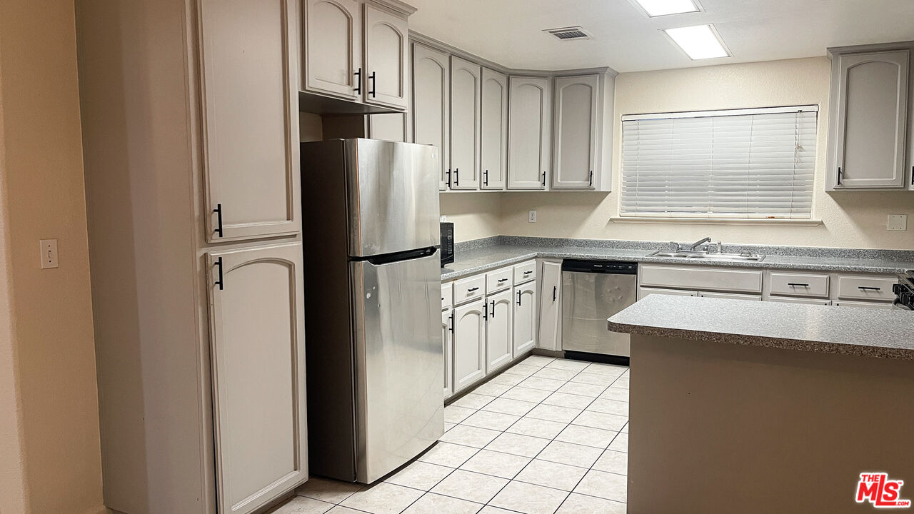 114 West 13th Street Merced, CA 95341 - Photo 14 of 14