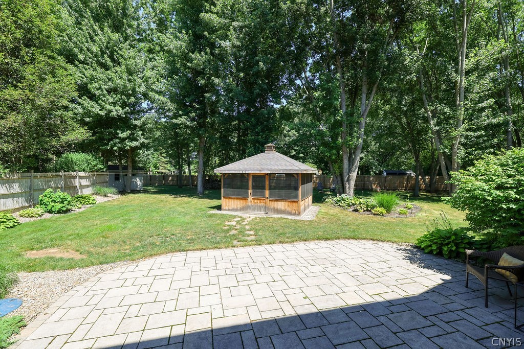 4551 Quarry Point Circle Clay, NY 13041 - Photo 36 of 47