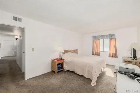 $249,900 | 8335 Fairmount Drive, Unit 4102, Denver, CO 80247