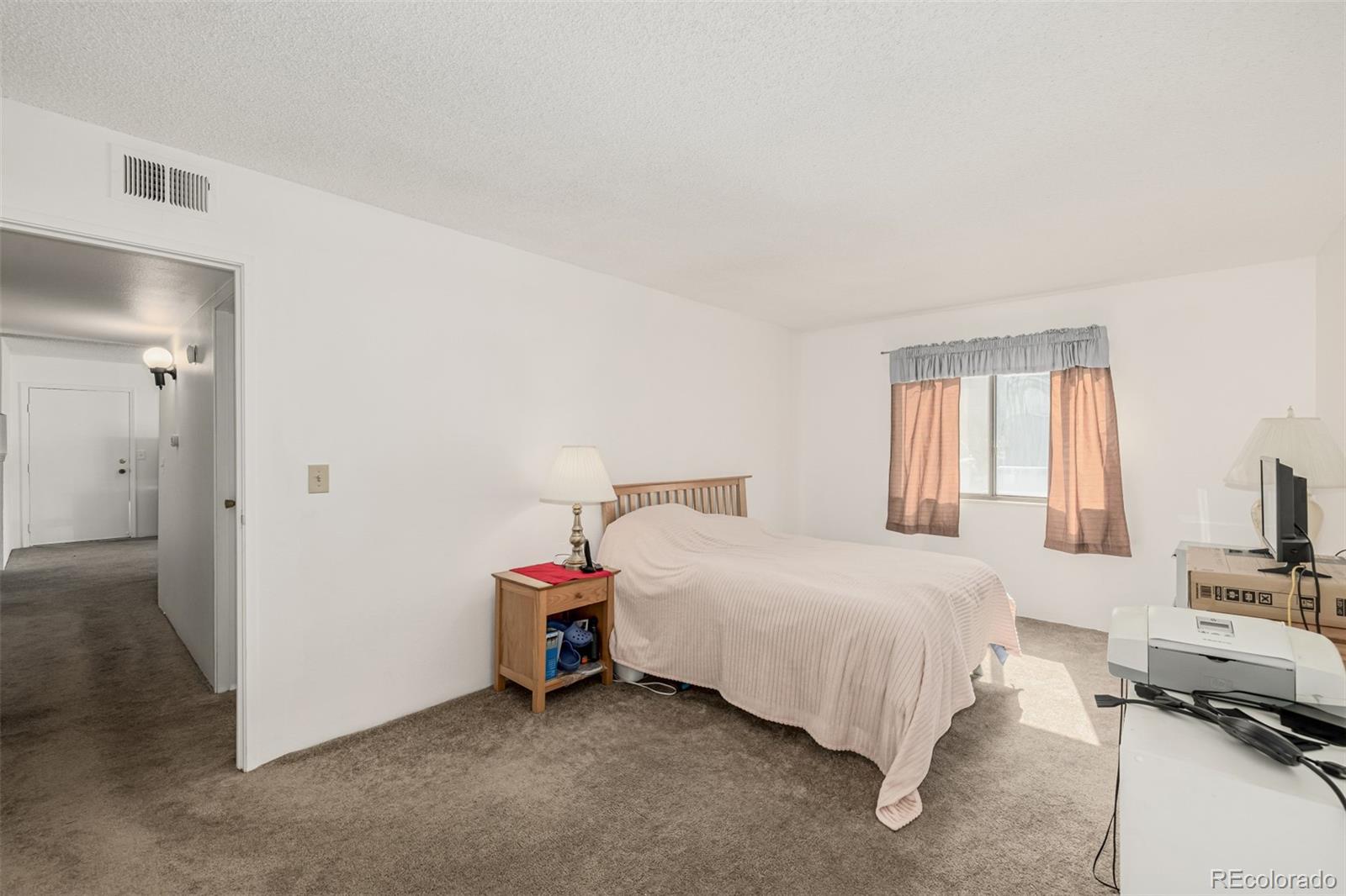 8335 Fairmount Drive, Unit 4102 Denver, CO 80247 - Photo 8 of 27 Gallery Image 8