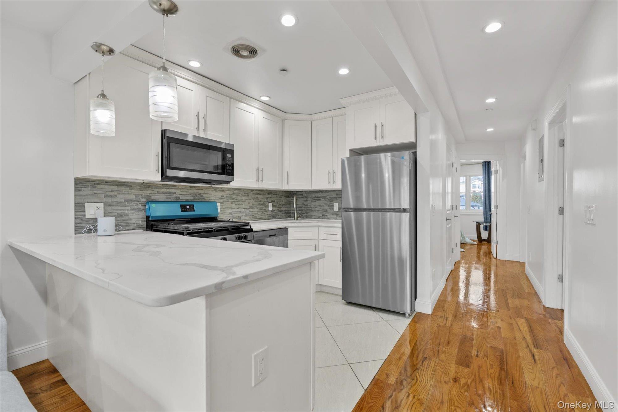 147-34 224th Street Queens, NY 11413 - Photo 14 of 27