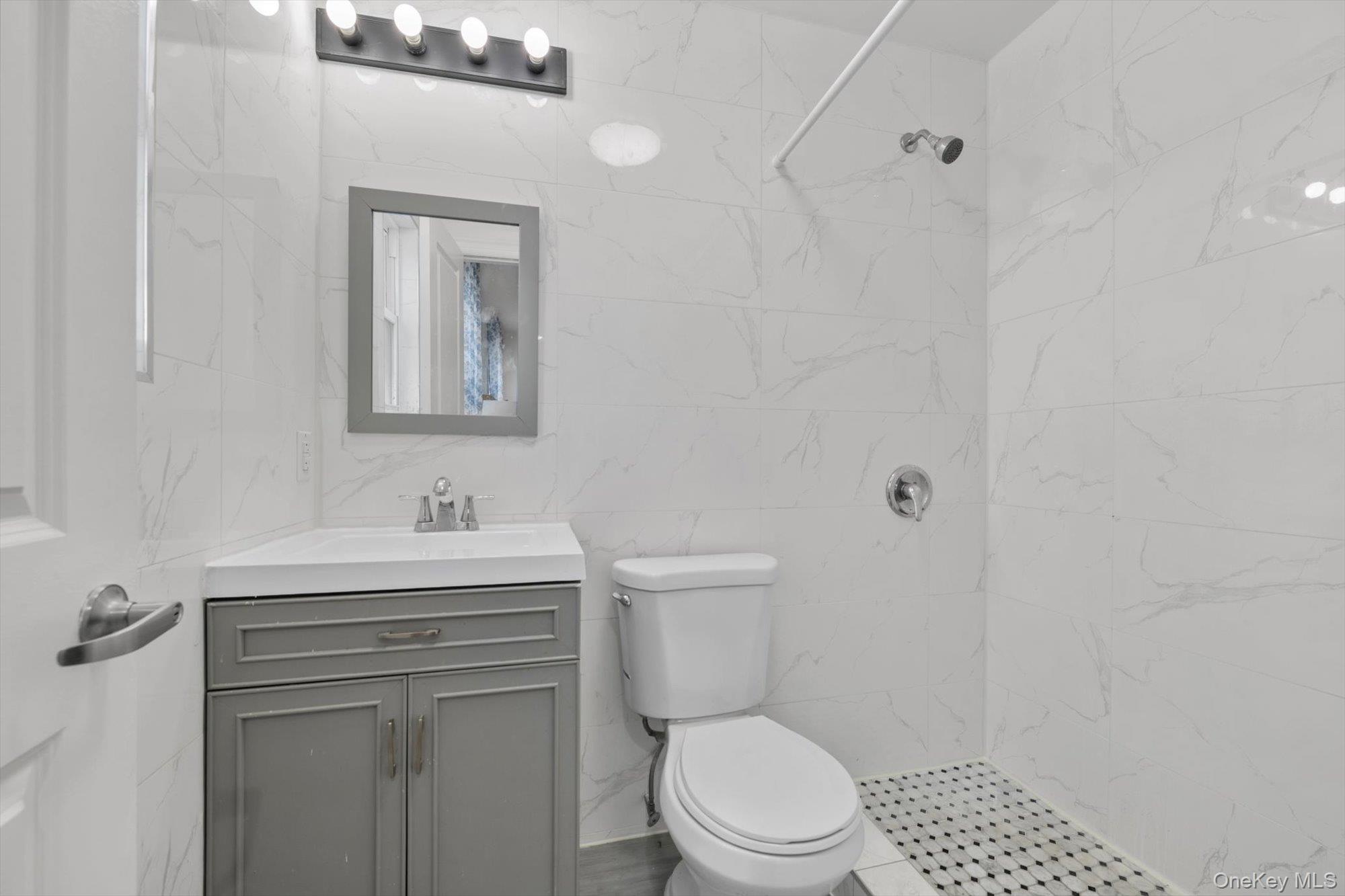 147-34 224th Street Queens, NY 11413 - Photo 18 of 27
