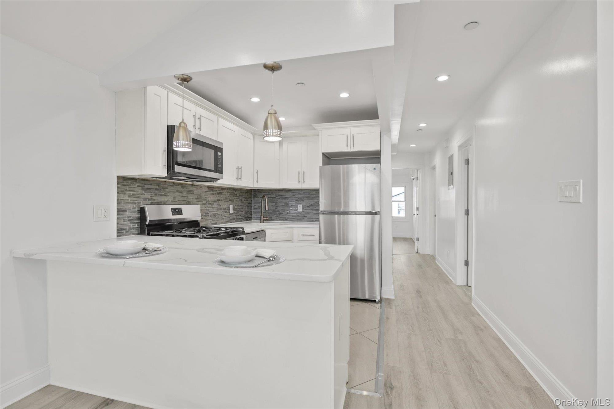 147-34 224th Street Queens, NY 11413 - Photo 4 of 27
