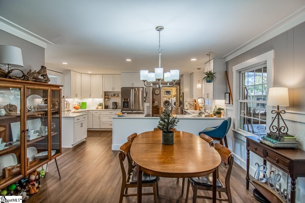 306 Thelma Drive Mauldin, SC 29662 - Photo 13 of 36