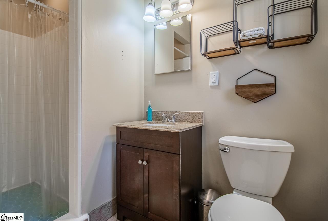 306 Thelma Drive Mauldin, SC 29662 - Photo 31 of 36