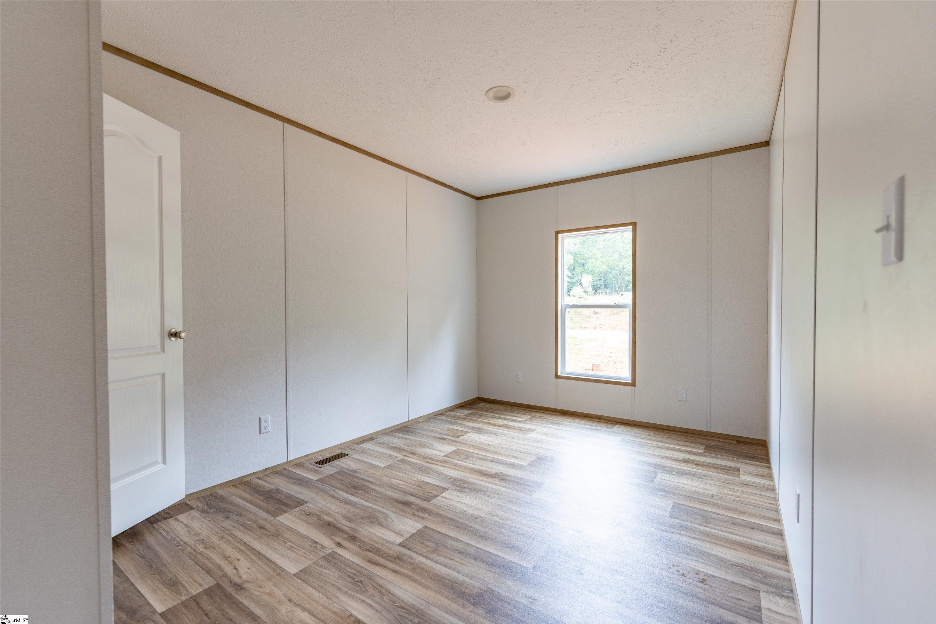 1175 Simms School Road Central, SC 29630 - Photo 26 of 31 Gallery Image 26
