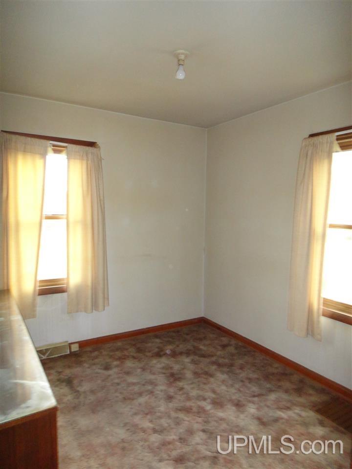 301 3rd Street Alpha, MI 49902 - Photo 18 of 20 Gallery Image 18