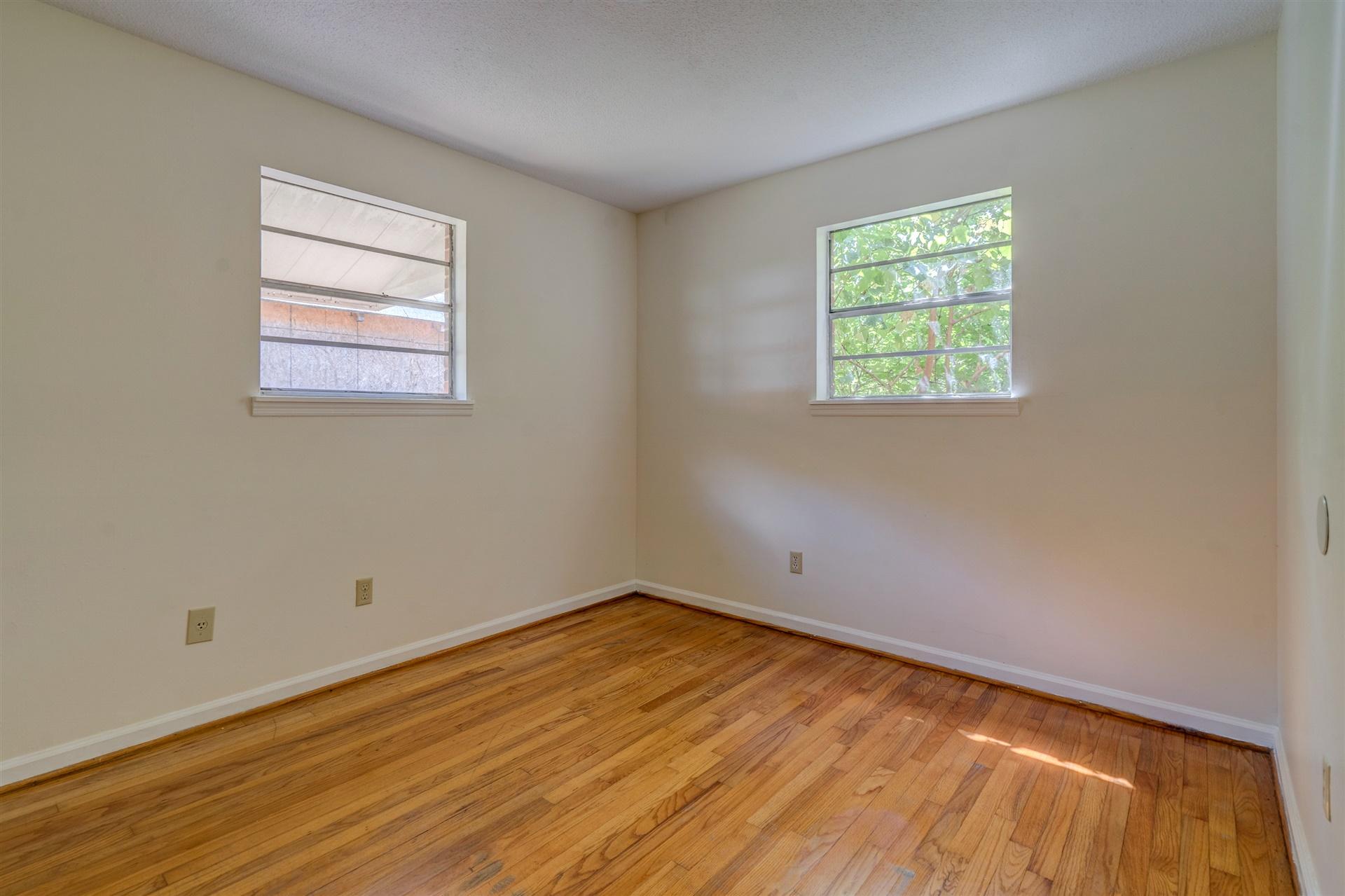 5607 Daytona Road Roanoke, VA 24019 - Photo 11 of 19 11-DSC00236_37_38_39_40