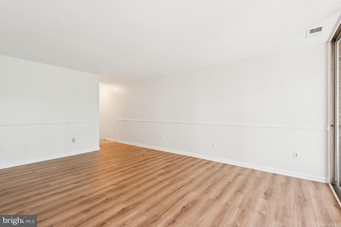 8451 Greenbelt Road, Unit 202 Greenbelt, MD 20770 - Photo 3 of 11