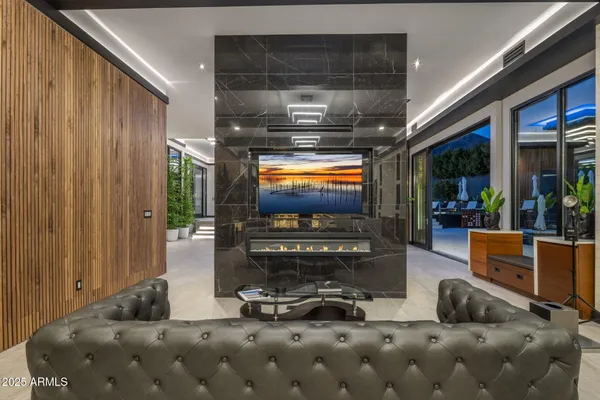 $8,500,000 | 7223 North Black Rock Trail, Paradise Valley, AZ 85253