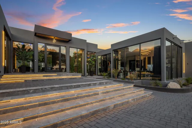 $8,500,000 | 7223 North Black Rock Trail, Paradise Valley, AZ 85253