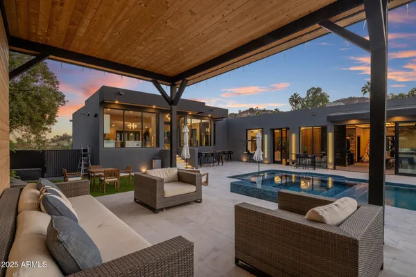$8,500,000 | 7223 North Black Rock Trail, Paradise Valley, AZ 85253